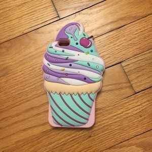 Claires phone case for 6 or 6s